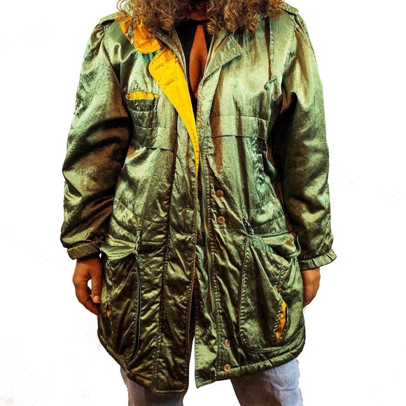 VINTAGE 80s 90s OVERSIZED METALLIC GREEN PUFFER JACKET SIZE SMALL - Picture 1 of 4